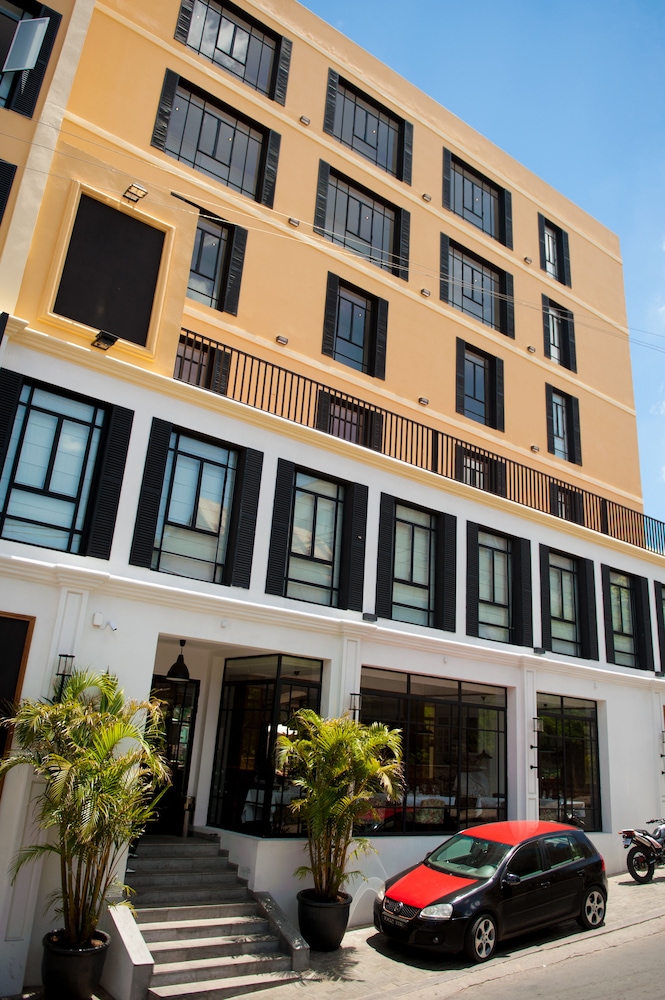 

Roma - Antananarivo - Grand Hotel Urban