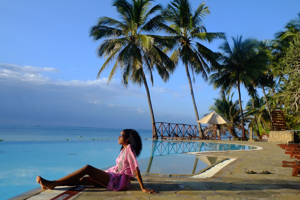 

Verona - Bamburi - Voyager Beach Resort