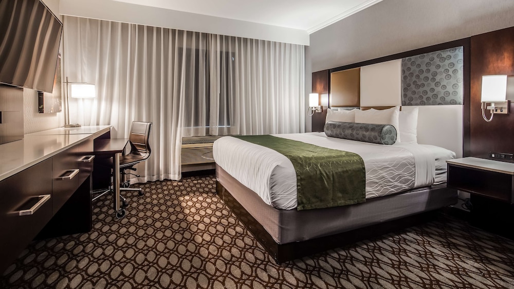 

Napoli - East Rutherford - Best Western Premier NYC Gateway Hotel