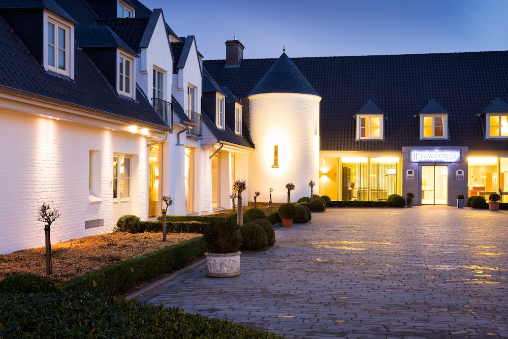 

Bologna - Jabbeke - Hotel Restaurant Weinebrugge
