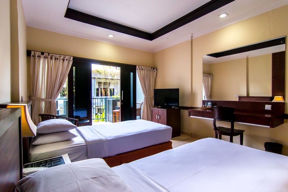 

Bologna - Seminyak - Bali - Champlung Mas Hotel Legian