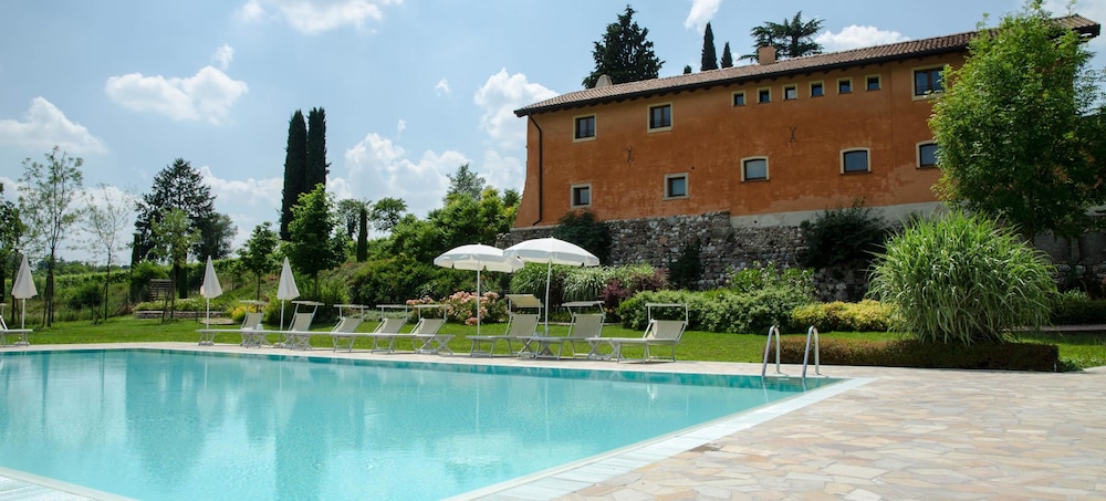 

Milano - Castelnuovo del Garda - Relais Corte Cavalli