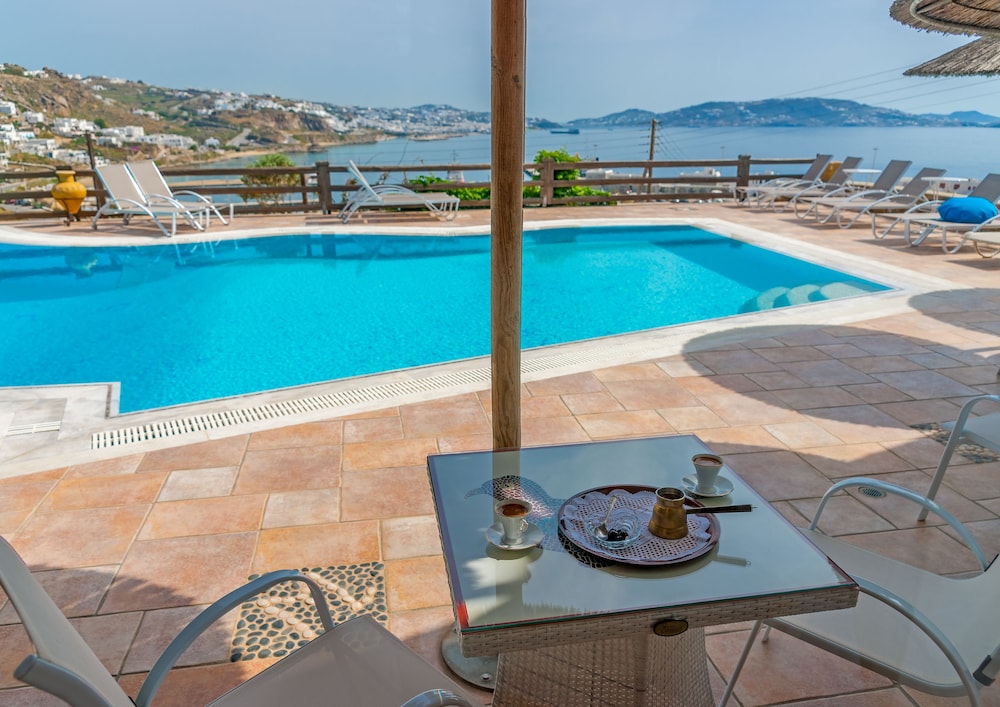

Napoli - Mykonos, Isole Greche - Paradision Hotel