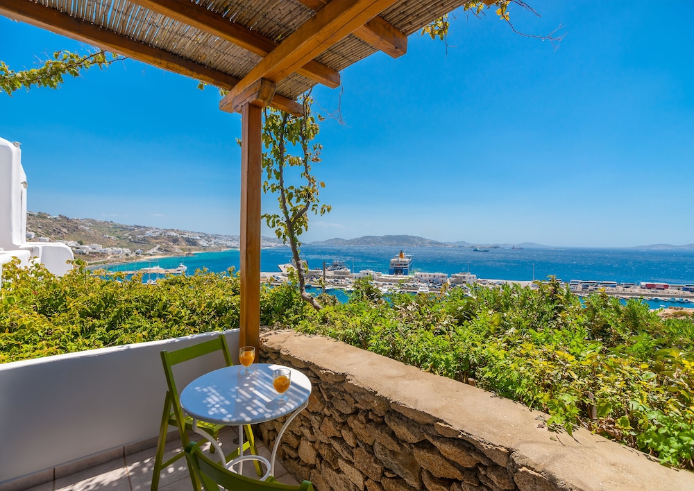 

Torino - Panormos Mykonos - Paradision Hotel