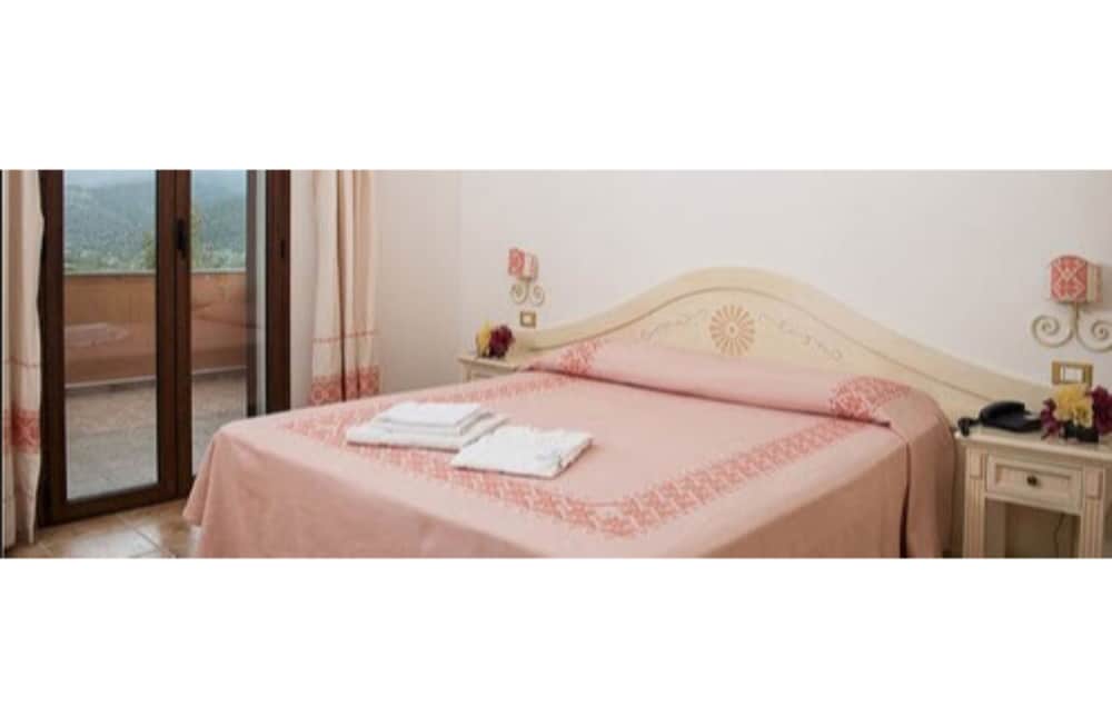 

Milano - Santa Maria - Hotel Montiruju