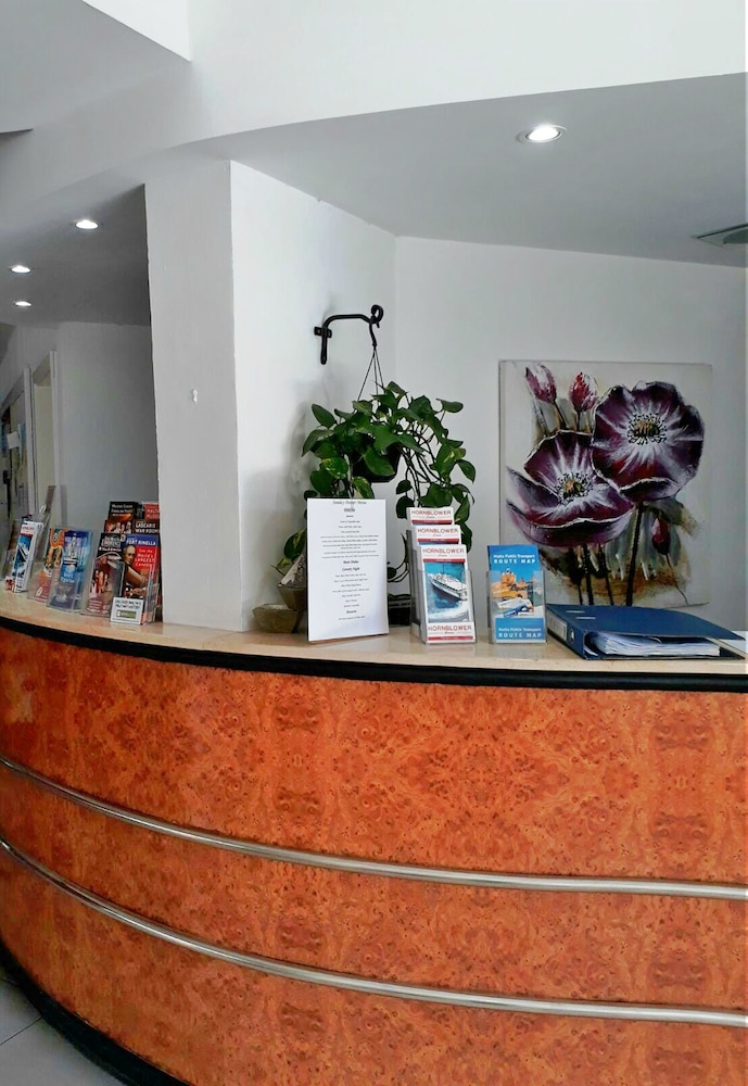 

Trieste - Mellieha - Primera Hotel