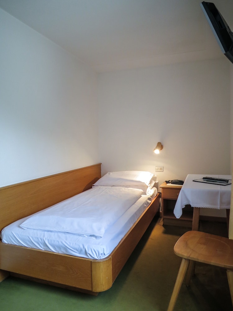 

Milano - San Ciascian - Hotel Ustaria Posta