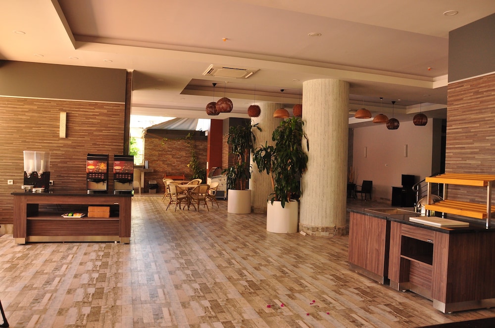 

Napoli - Konaklı - Vega Green Apart Hotel