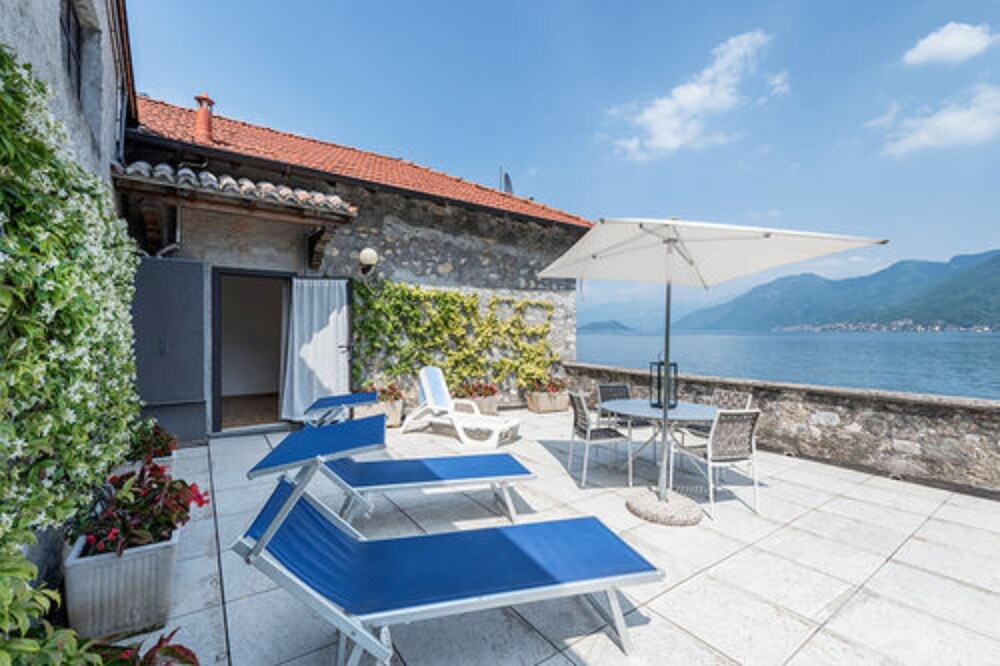 

Catania - Nesso - Villa Belvedere Como Lake Relais