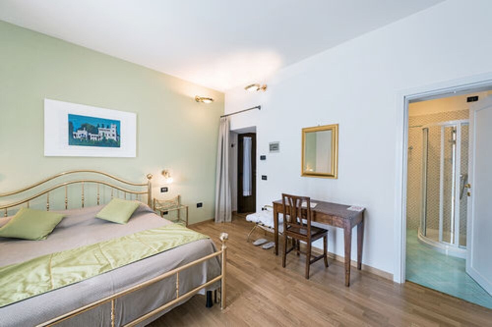 

Napoli - Nesso - Villa Belvedere Como Lake Relais