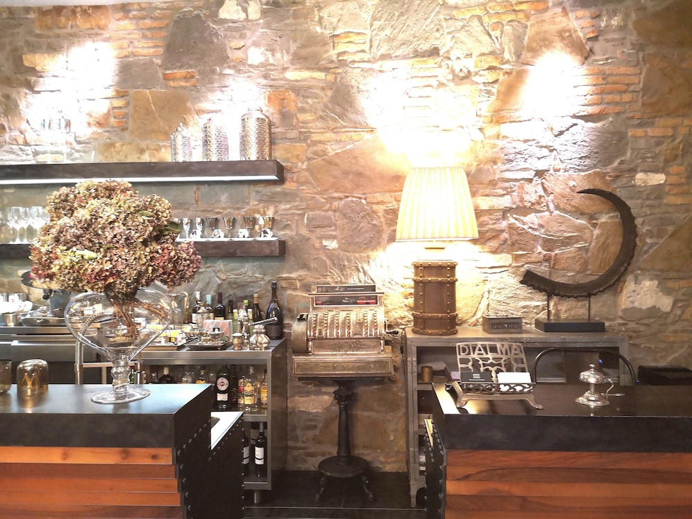 

Napoli - San Dorligo della Valle - Forvm boutique Hotel