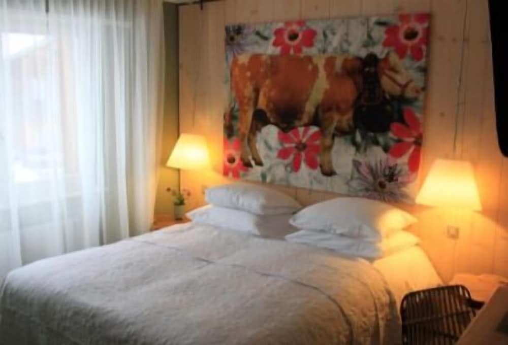 

Bari - Champéry - Boutique-Hôtel Chez Jan