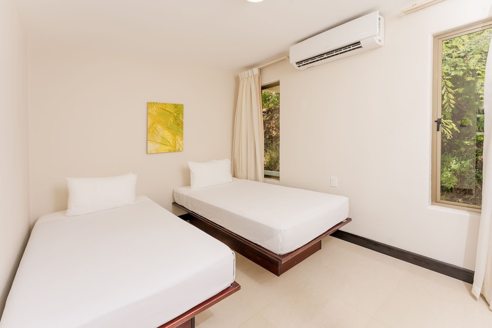 

Bari - Playa Hermosa - Villas Sol Beach Resort