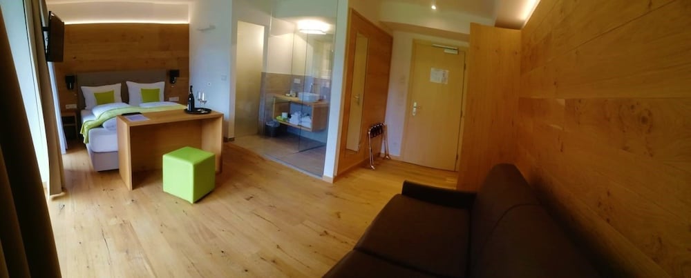 

Bari - Livigno - Sport Hotel