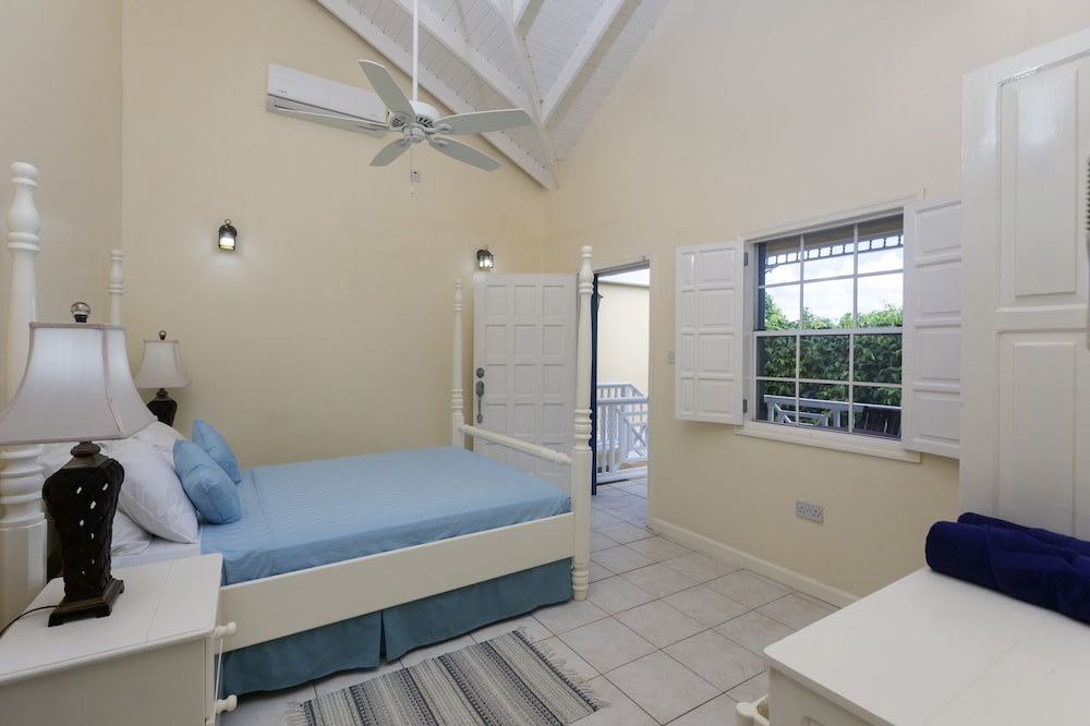 

Roma - Castries - Villa Beach Cottages
