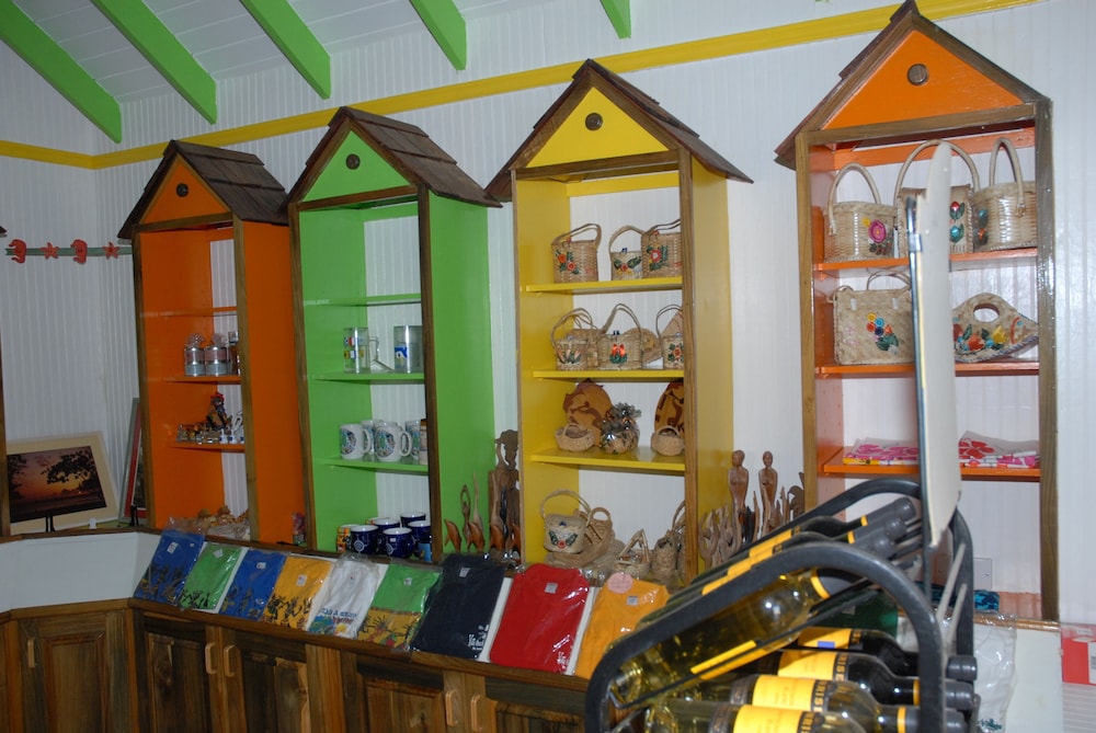 

Bologna - Castries - Villa Beach Cottages