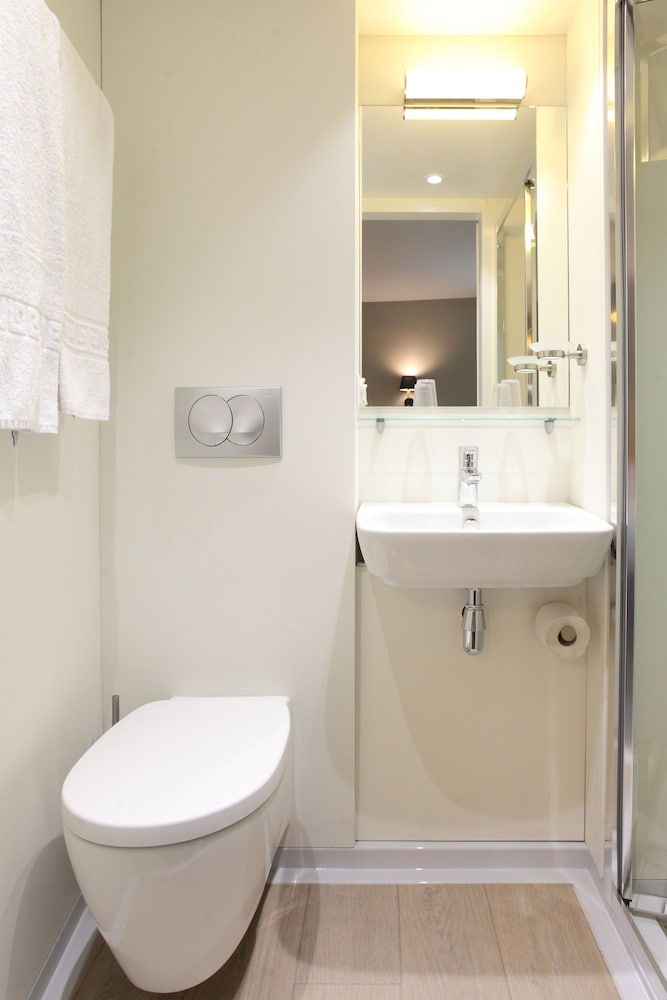 

Lamezia Terme - Ivry-sur-Seine - Hotel Reseda