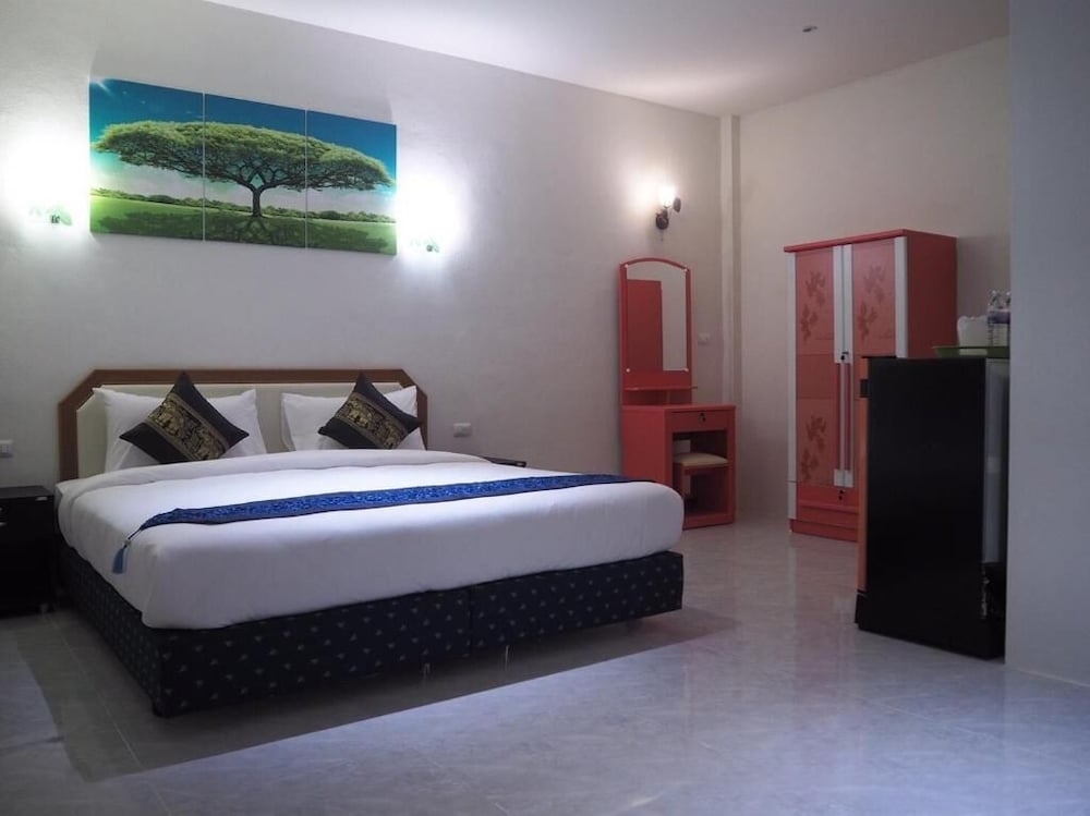 

Roma - Thalang - At Night Airport Resort