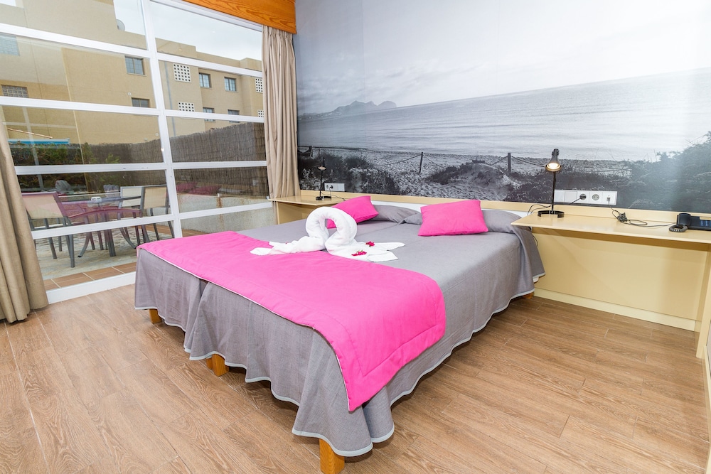 

Milano - Muro - Eix Platja Daurada Hotel & Spa