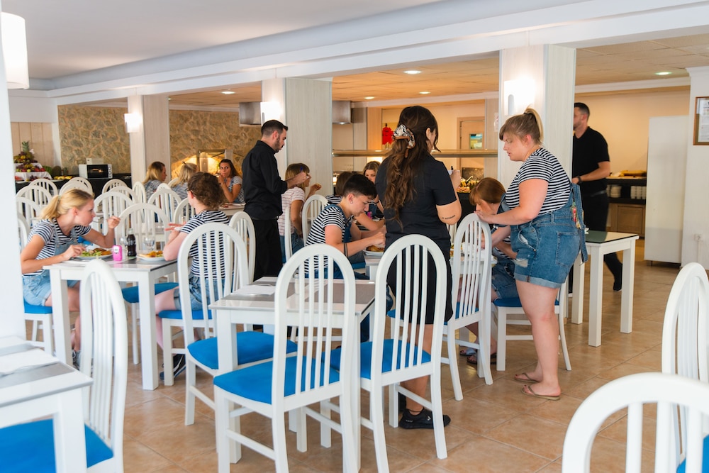 

Brindisi - Cala Ratjada - Hotel Bella Mar