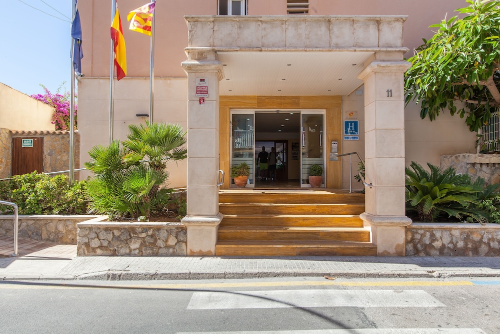 

Roma - Cala Ratjada - Hotel Bella Mar