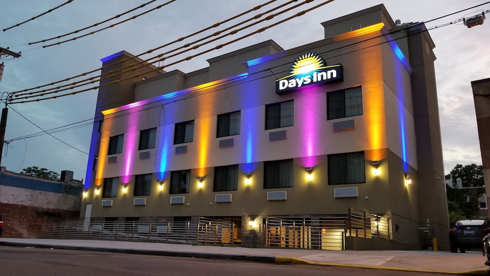 

Venezia - Brooklyn (NY) - Days Inn By Wyndham Brooklyn Marine Park