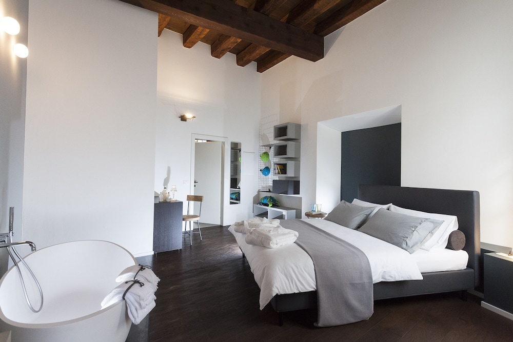 

Milano - Riva del Garda - Casa Alla Lega