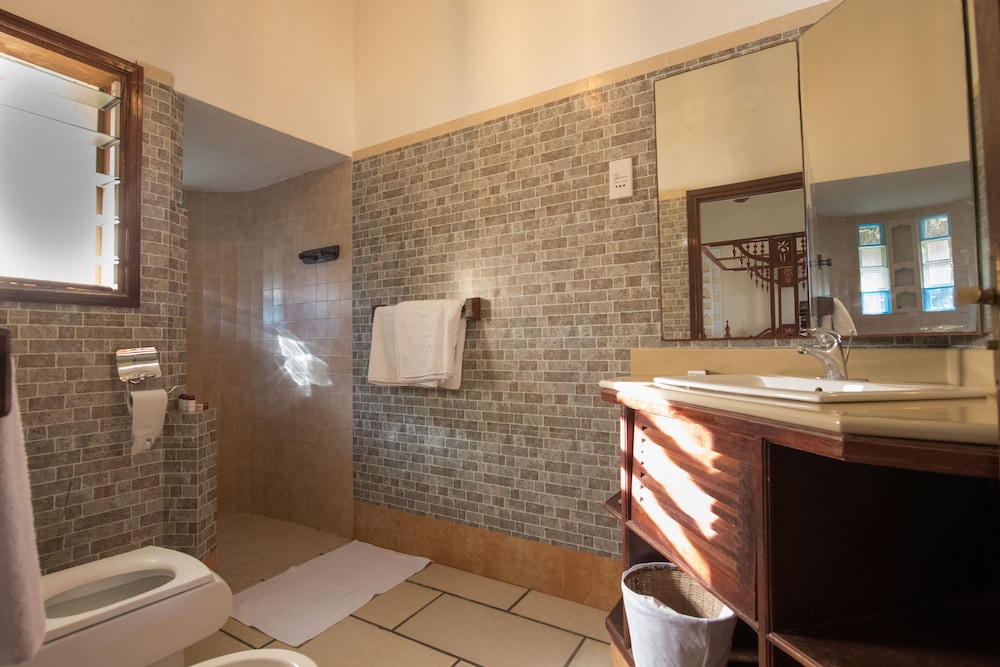 

Verona - Kilifi - Kilifi Bay Beach Resort