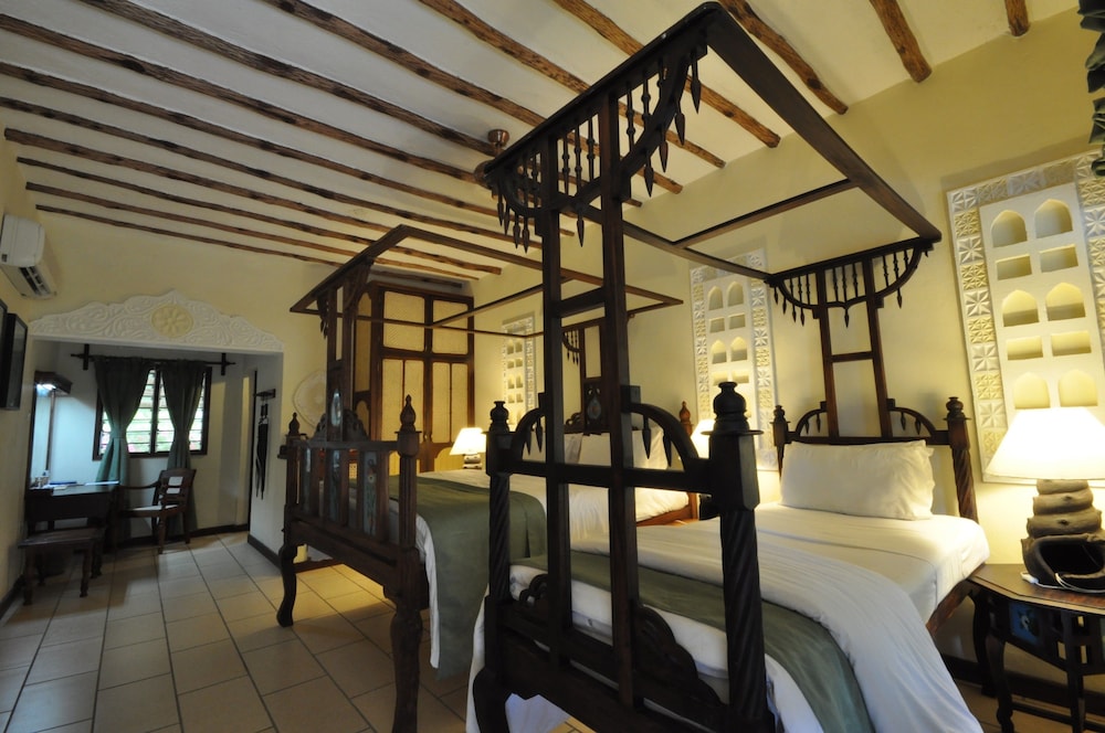 

Bari - Kilifi - Kilifi Bay Beach Resort