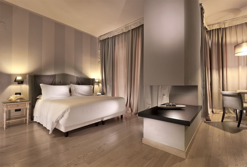 

Lamezia Terme - Firenze - c-hotels Ambasciatori