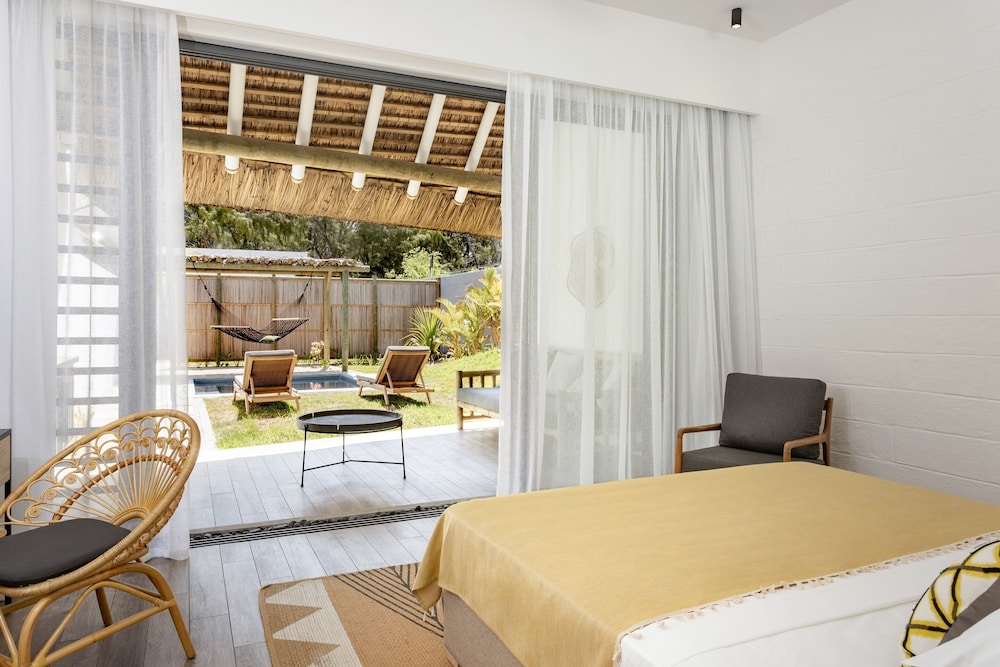

Verona - Trou dʼ Eau Douce - Tropical Attitude (Adults Only)
