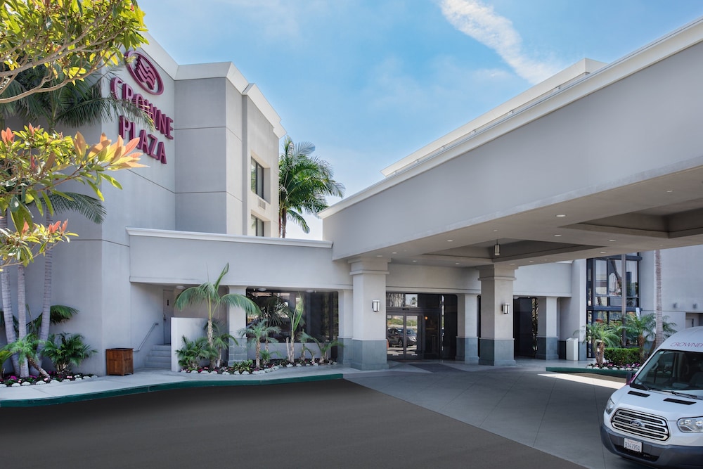 

Roma - Newport Beach - Crowne Plaza COSTA MESA ORANGE COUNTY