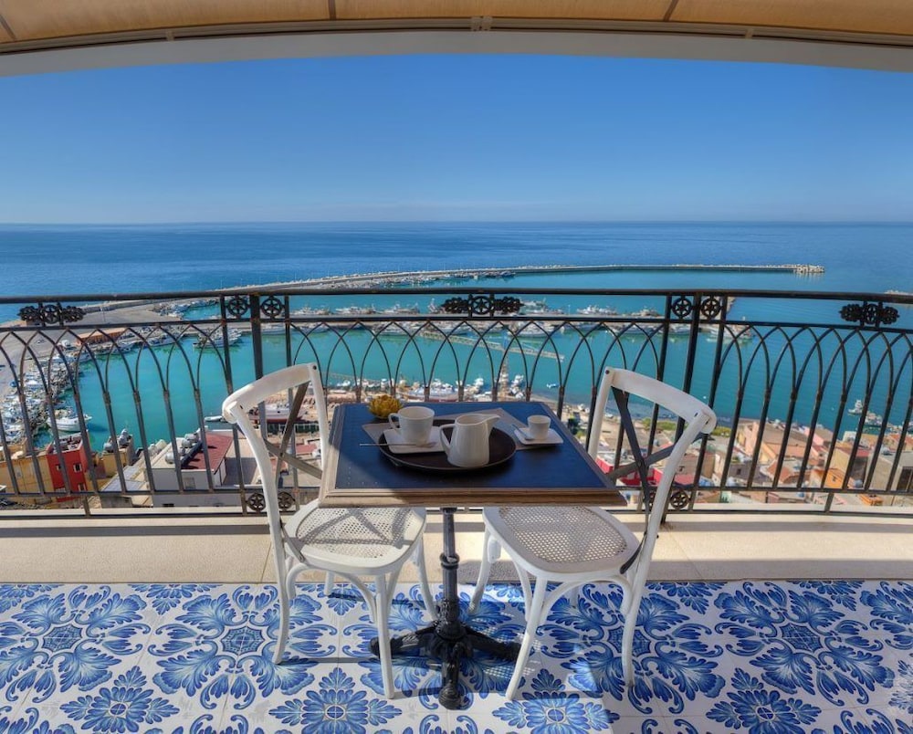 

Bologna - Sciacca - Domus Maris Relais Boutique Hotel
