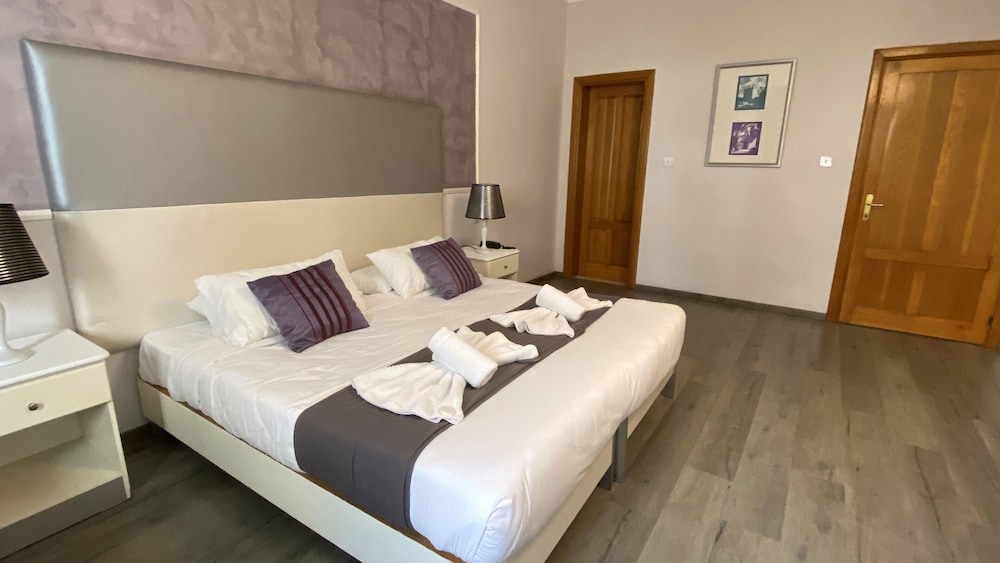 

Bologna - Marsaxlokk - Sliema Marina Hotel