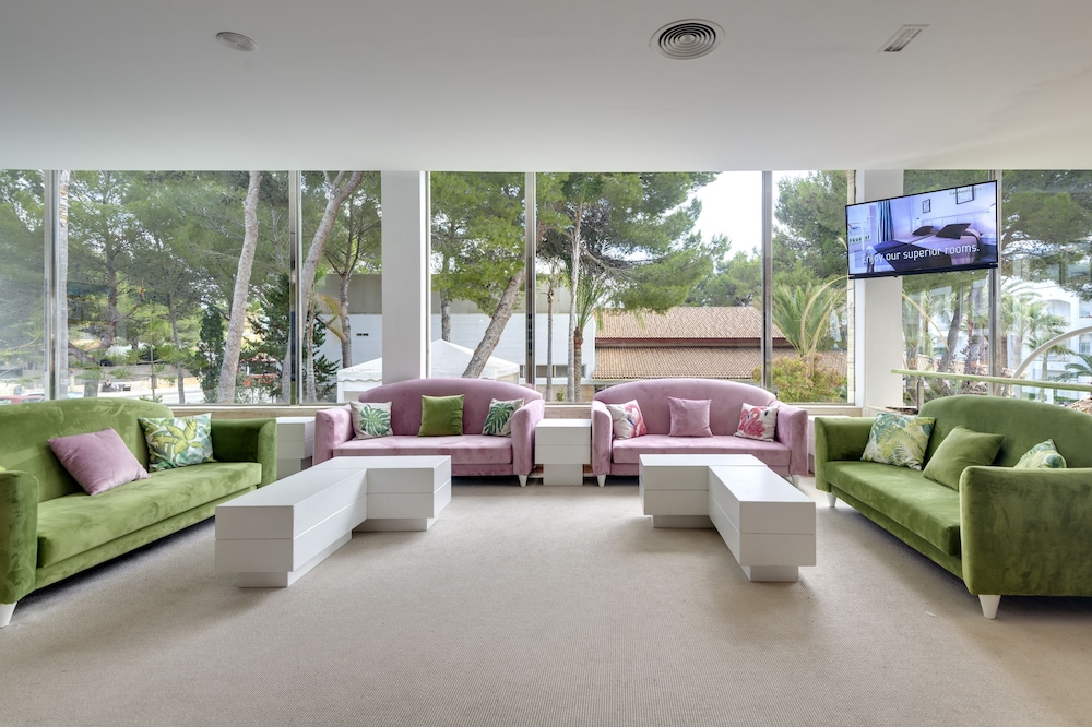 

Napoli - Cala Mesquida - Aparthotel Green Garden