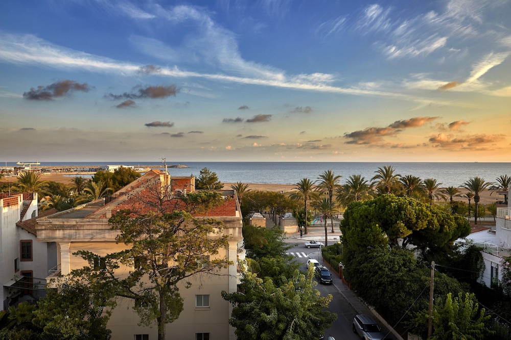 

Napoli - Vilanova i la Geltrú - Hotel César