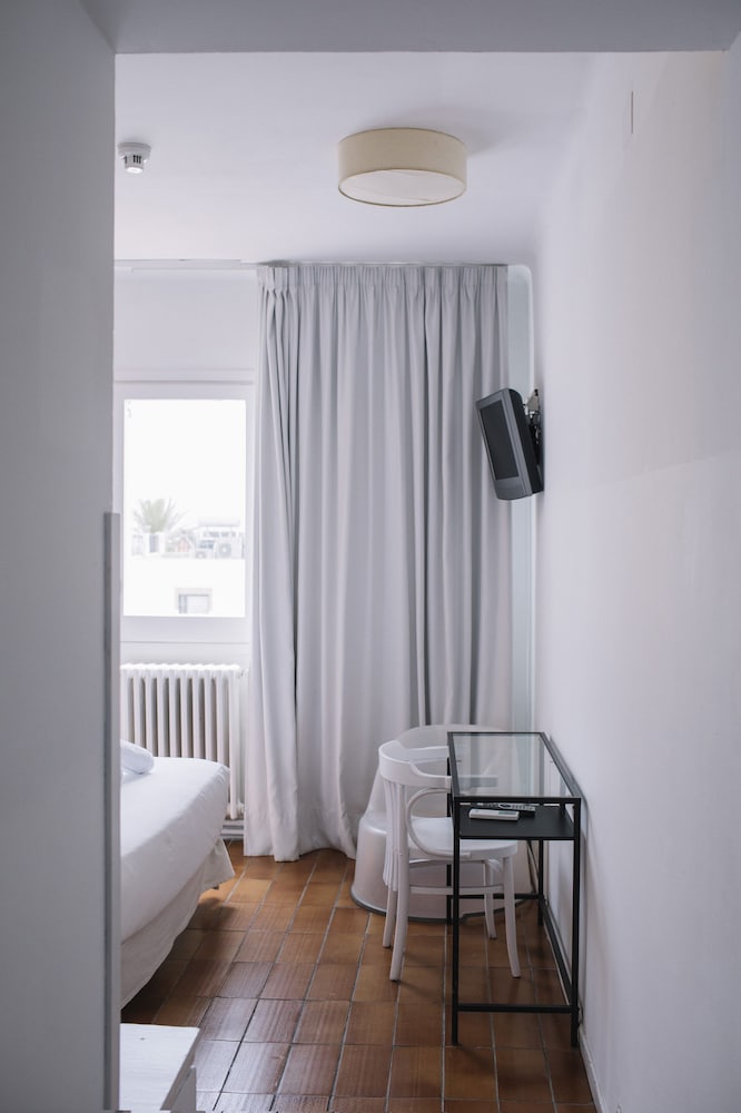 

Roma - Cunit - Hotel César