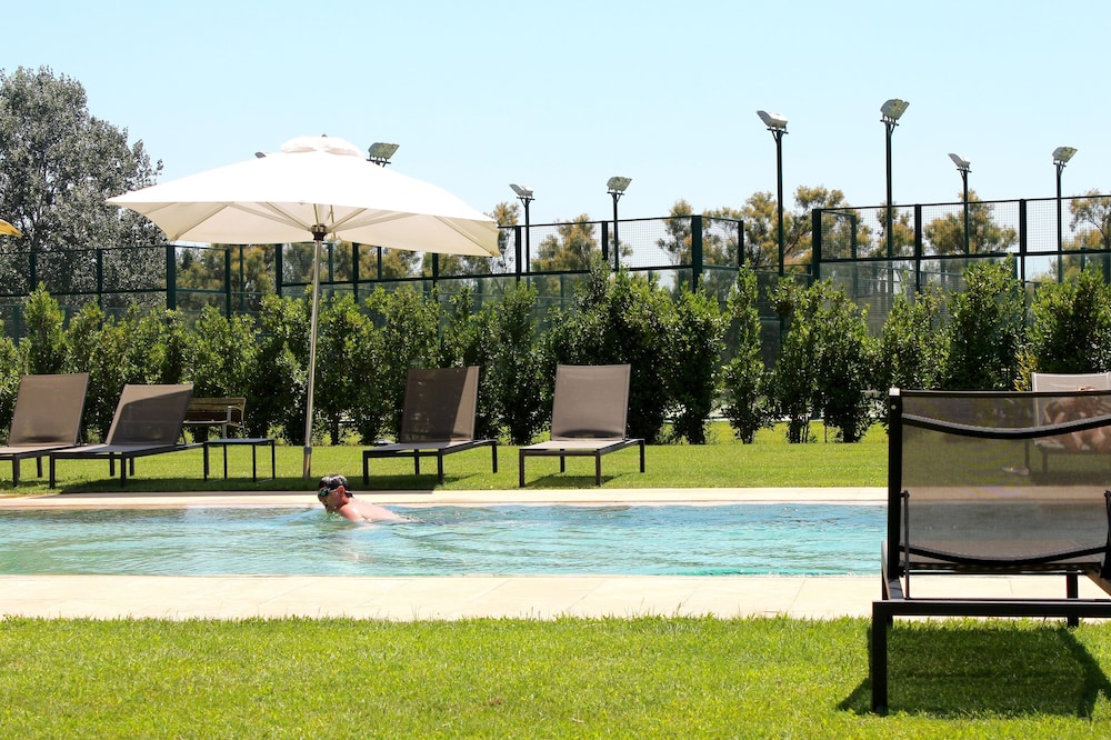 

Milano - Torroella de Montgrí - URH - Hotel Moli del Mig