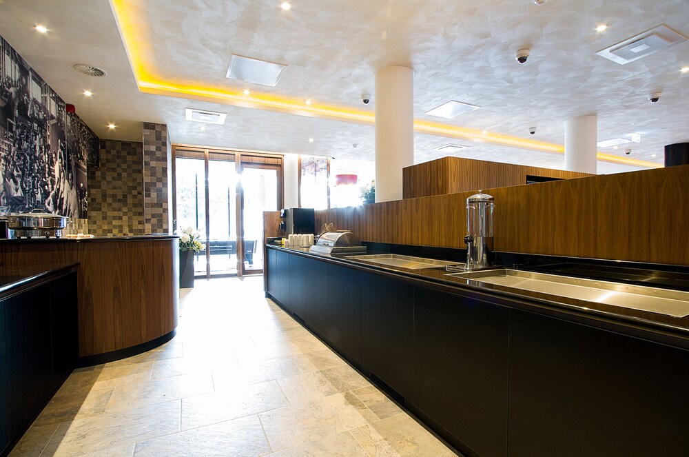 

Milano - Eindhoven - Bastion Hotel Eindhoven Waalre