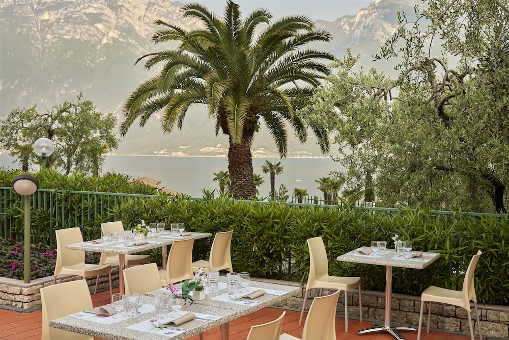 

Milano - Malcesine - Hotel Royal Village