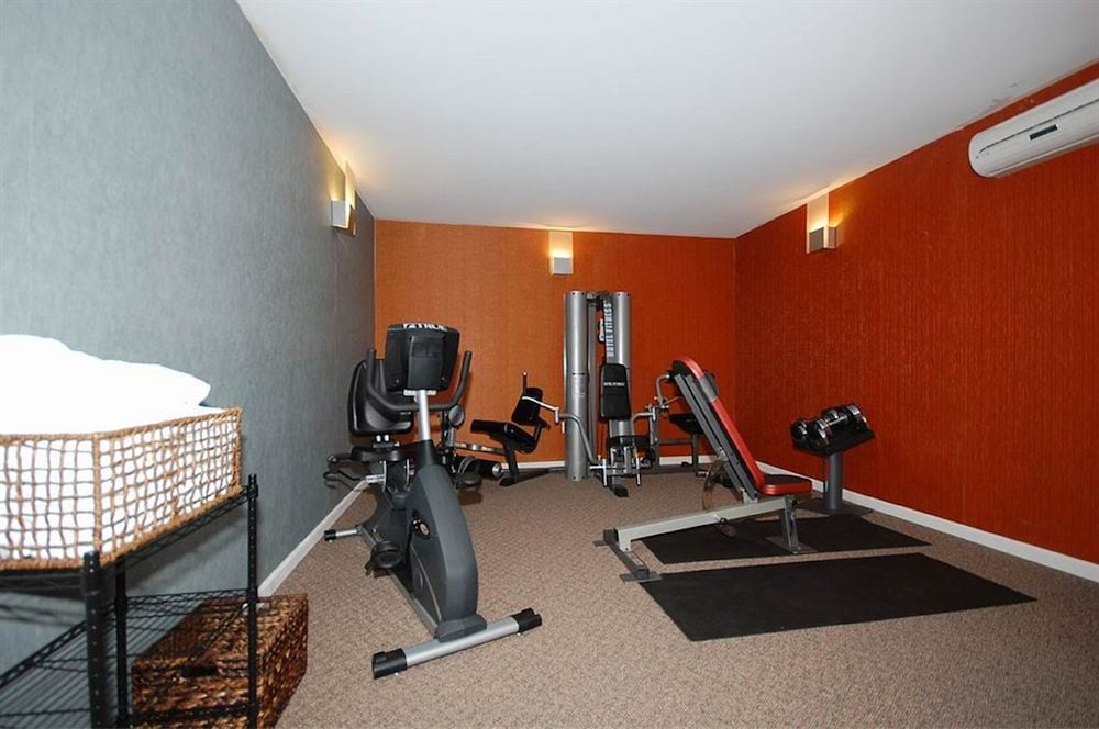 

Venezia - Long Island City - Ravel Hotel Trademark Collection by Wyndham