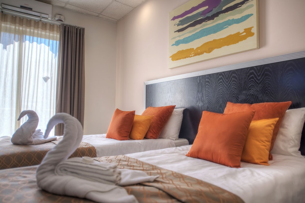 

Bologna - Marsaskala - St. Julian's Bay Hotel