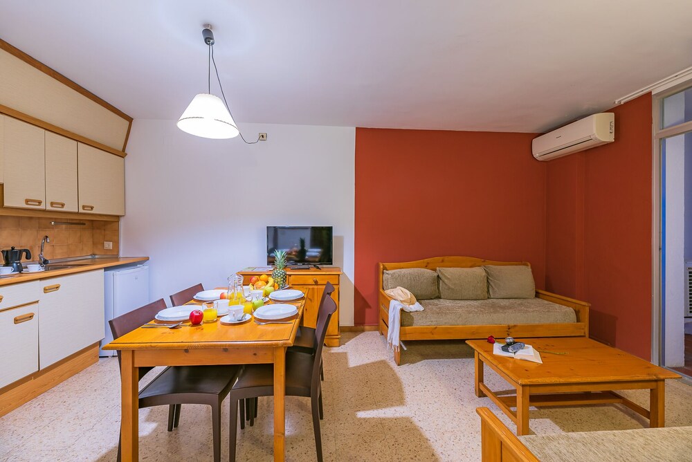 

Napoli - Empuriabrava - Xon's Platja ApartHotel