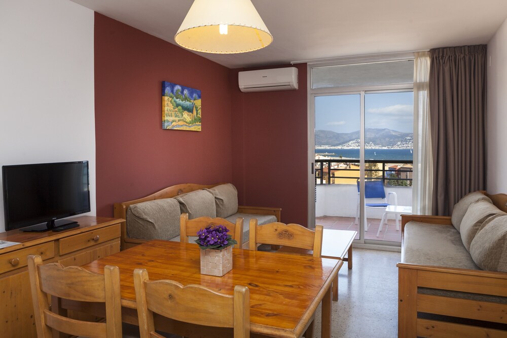 

Bologna - Roses - Xon's Platja ApartHotel