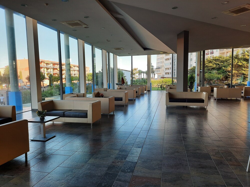 

Napoli - Roses - Xon's Platja ApartHotel