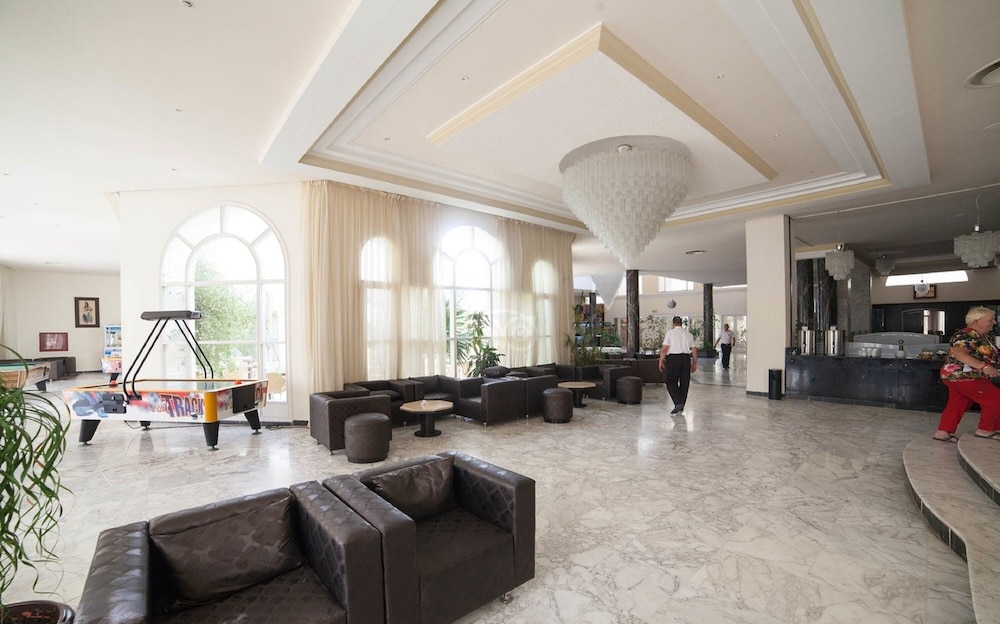 

Venezia - Monastir - Liberty Resort