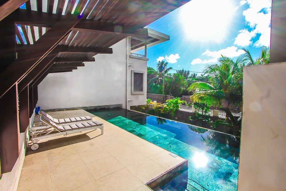 

Roma - Calodyne - Nitzana Residences & Restaurant