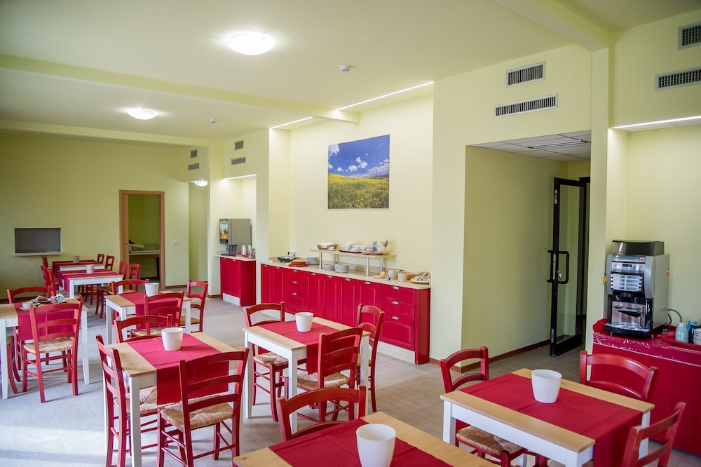 

Bologna - Volterra - Hotel Foresteria