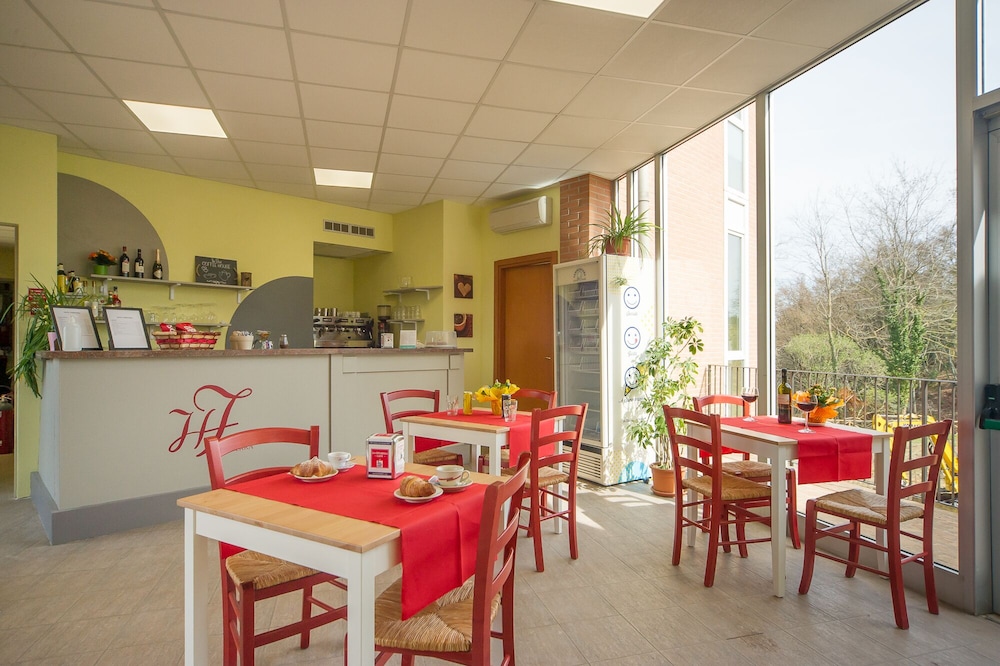 

Torino - Volterra - Hotel Foresteria