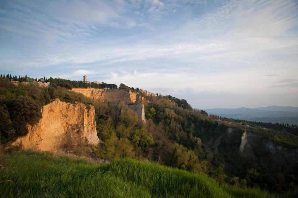 

Milano - Volterra - Hotel Foresteria